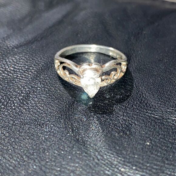 Signed Pear Cut Crown Tiara Design size 7 - Picture 5 of 11